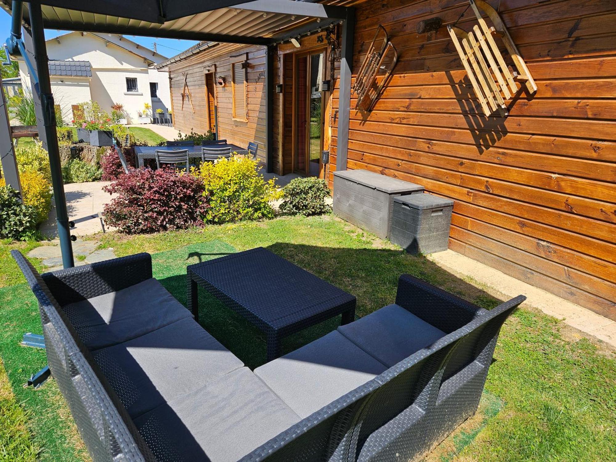 Chez Lavalou Gite 4* Chaleureux En Bois Lannemezan Exterior foto